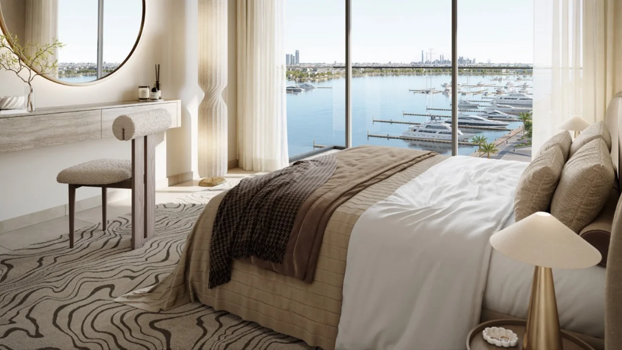 Aurea bedroom marina view at Rashid Yachts & Marina in Mina Rashid, Dubai - Presented by Tohid Fetrat