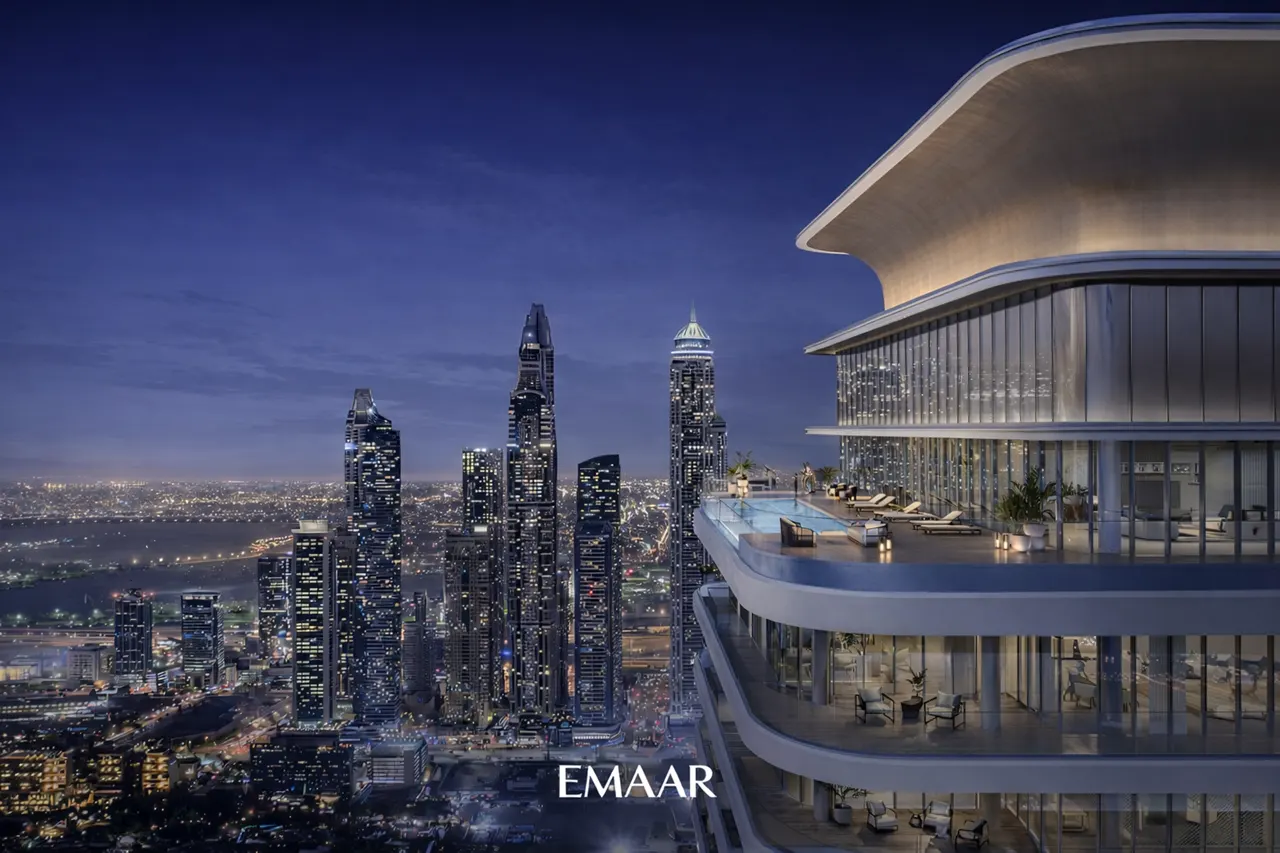 Emaar Beachfront Apartments & Penthouses for Sale with luxury rooftop terrace and Dubai skyline view Presented by Tohid Fetrat