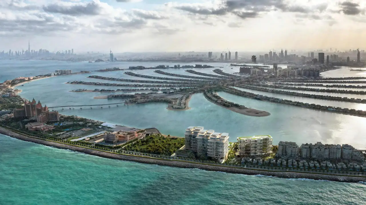 Palm Jumeirah Properties for Sale featuring luxury waterfront residences, beachfront homes, iconic palm-shaped island views, premium real estate opportunities, and Dubai skyline panoramas on Palm Jumeirah. Presented by Tohid Fetrat